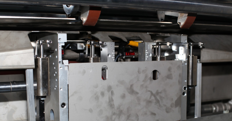 Machine grise de stratification de conseil 16KW pour des puzzles d'étiquette de prix