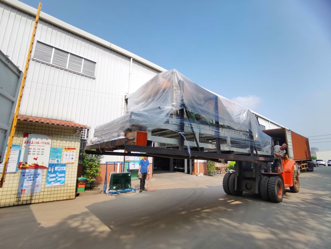 Vitesse moyenne DF-1450S de plastifieuse de cannelure de panneaux ondulés automatiques de 120m/Min